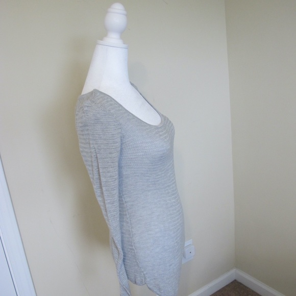 Women's Express Long Sleeve Grey date night chic shirt Top Size Small Grey GUC - Picture 2 of 6